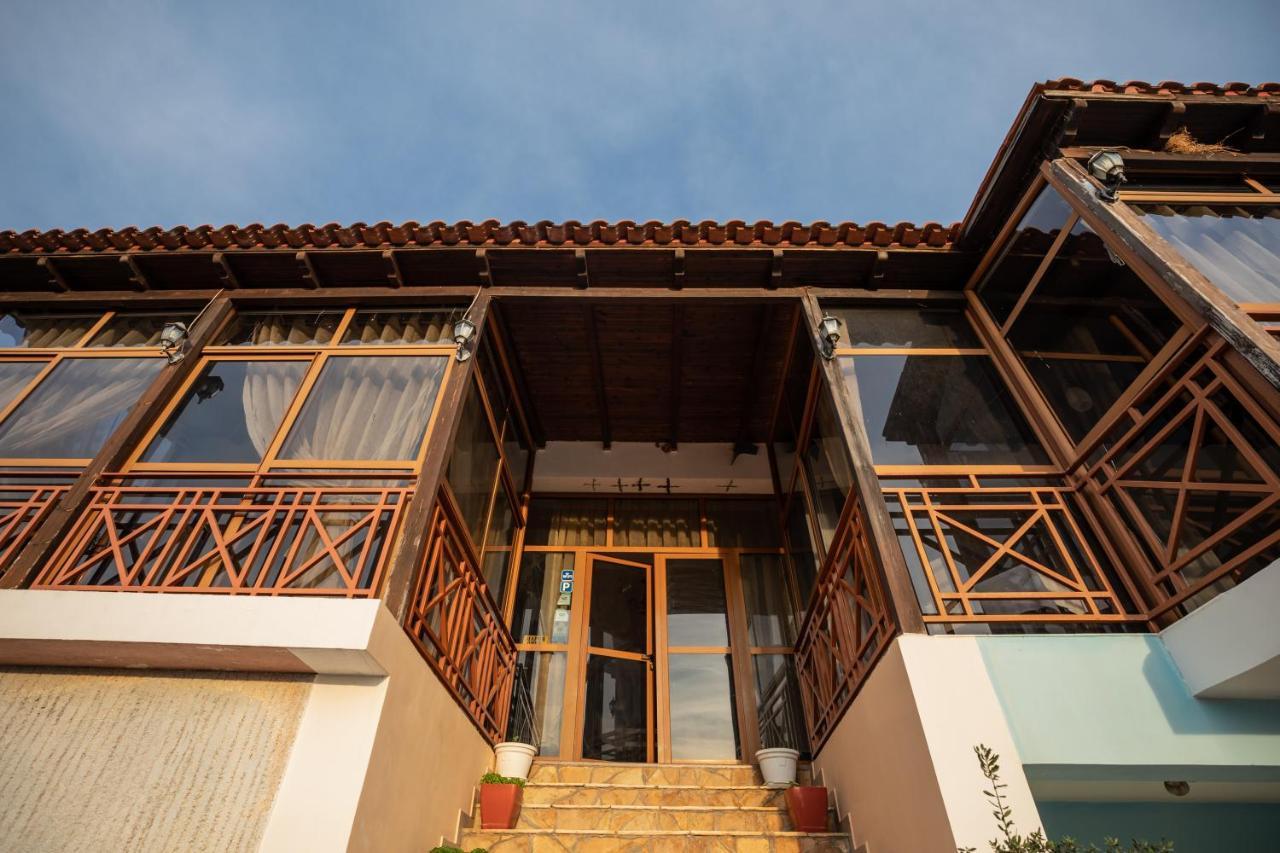 Hotel Panorama Himarë Exterior foto