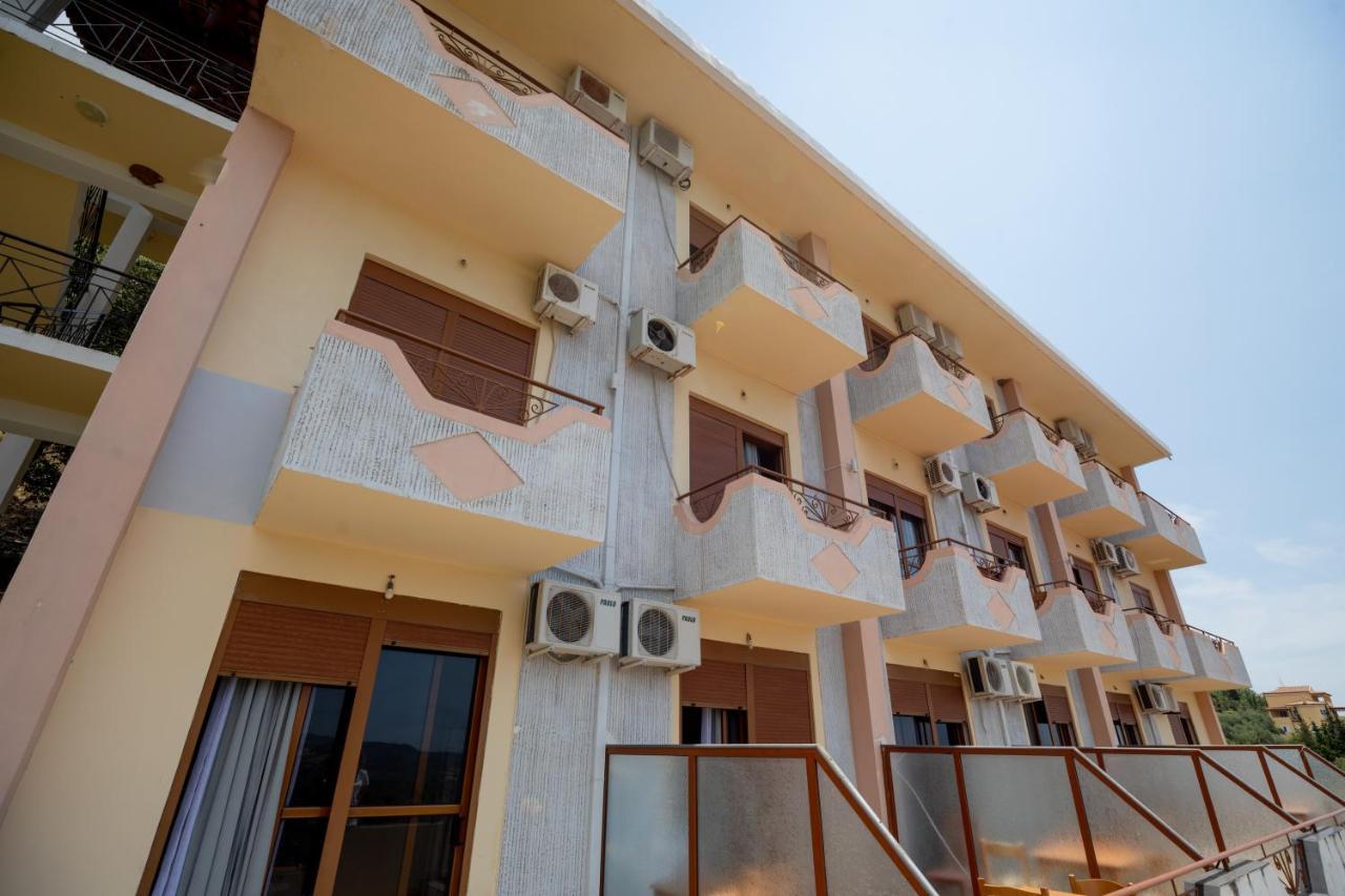 Hotel Panorama Himarë Exterior foto