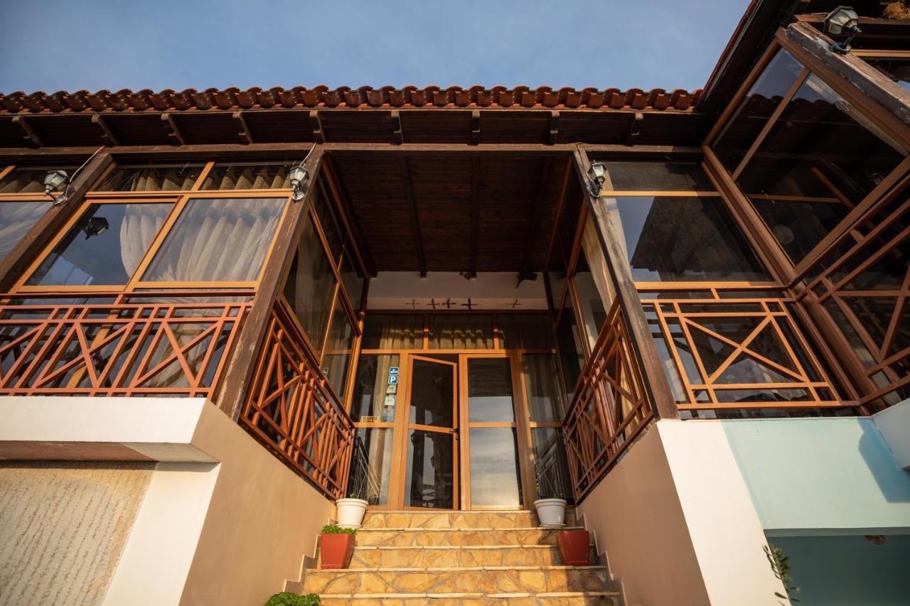 Hotel Panorama Himarë Exterior foto