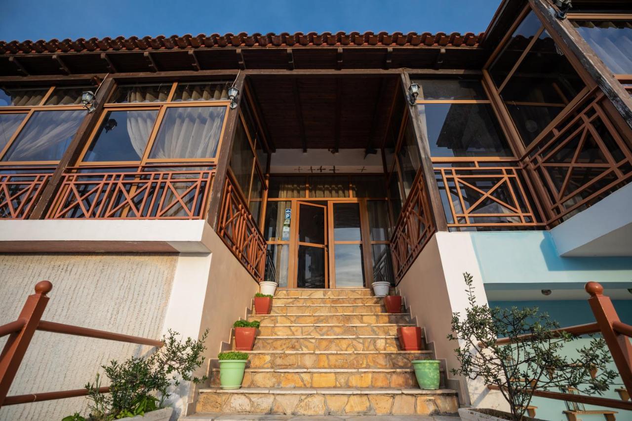 Hotel Panorama Himarë Exterior foto