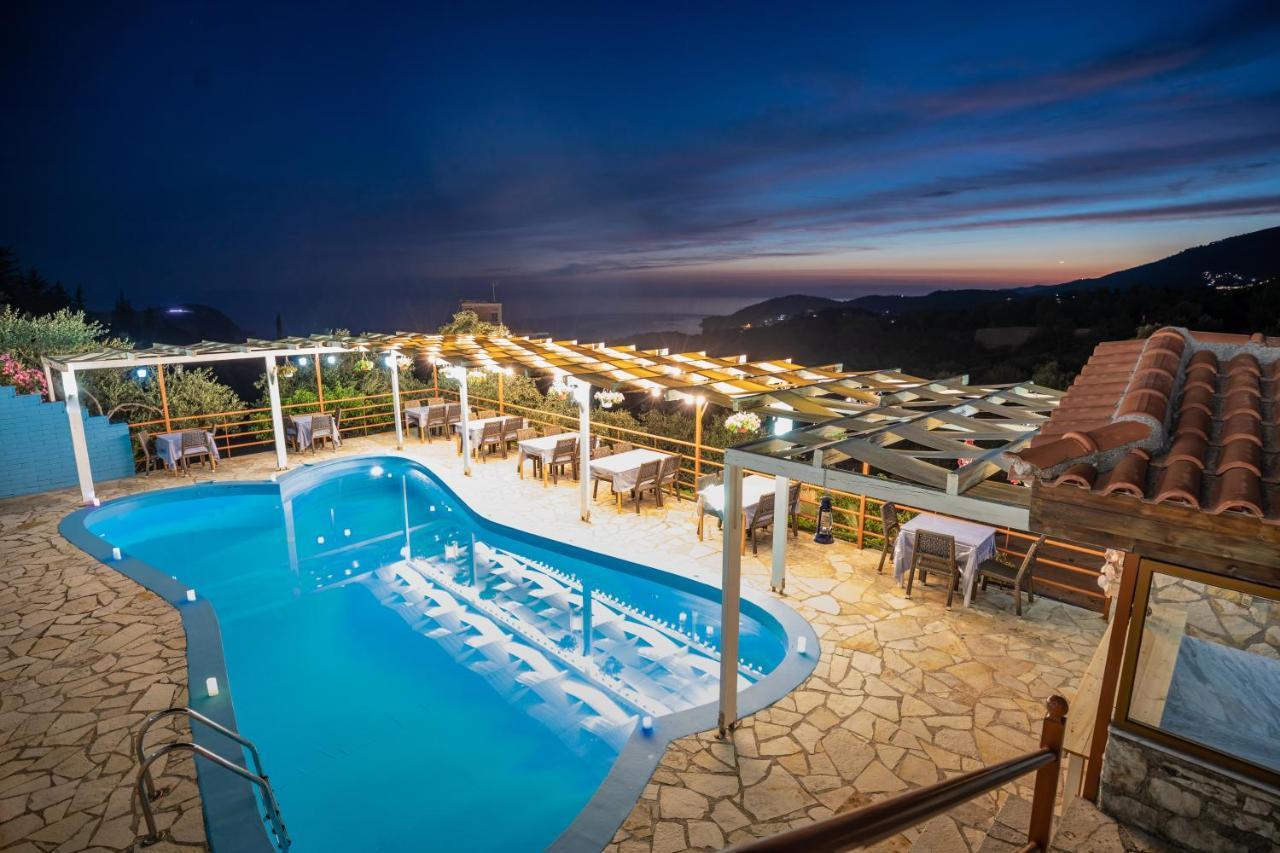 Hotel Panorama Himarë Exterior foto